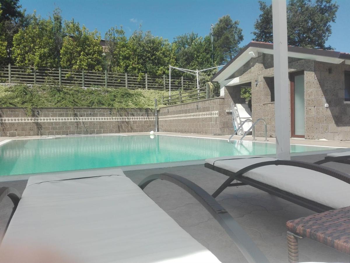 Villa Santoro Ai Tre Ulivi Con Piscina Privata Caiazzo Exterior foto